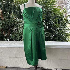 Escada Emerald Silk Cocktail Dress Sz 40 Designer Glam Old Hollywood Coquette